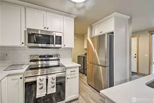 2421 98th Ave Ct E, Edgewood, WA 98371 - Photo 3