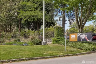 5819 Phinney Ave N, Seattle, WA 98103 - Photo 35