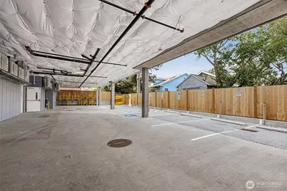 5819 Phinney Avenue N #206, Seattle, WA 98103 - Photo 29