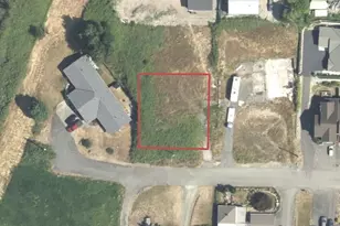 412 Comet St, Milton, WA 98354 - Photo 1