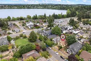 741 N 67th St, Seattle, WA 98103 - Photo 35