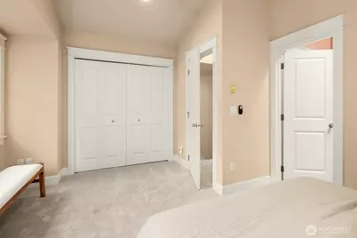 118 NW 39th Street #B, Seattle, WA 98107 - Photo 15