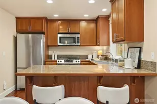 118 NW 39th St, Seattle, WA 98107 - Photo 5