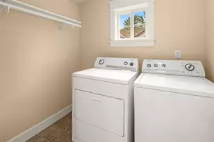 118 NW 39th St, Seattle, WA 98107 - Photo 19