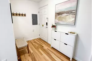621 5th Ave N, Seattle, WA 98109 - Photo 15