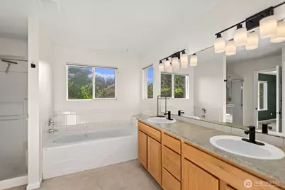 24201 231st Place SE, Maple Valley, WA 98038 - Photo 15