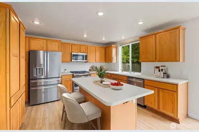24201 231st Place SE, Maple Valley, WA 98038 - Photo 5