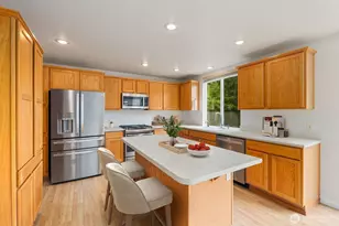 24201 231st Pl SE, Maple Valley, WA 98038 - Photo 5