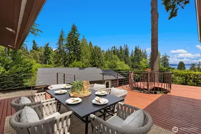 9793 NE Murden Cove Drive, Bainbridge Island, WA 98110 - Photo 11
