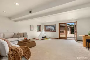 9793 NE Murden Cove Dr, Bainbridge Island, WA 98110 - Photo 31