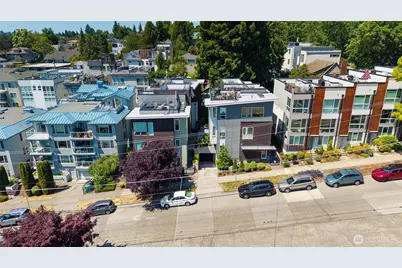 3929 2nd Avenue NE, Seattle, WA 98105 - Photo 21