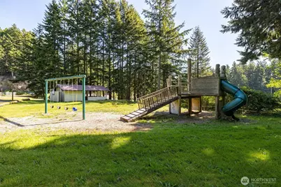 1217 Jamison Street, Lummi Island, WA 98262 - Photo 31