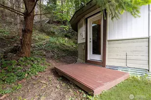 1217 Jamison St, Lummi Island, WA 98262 - Photo 21