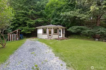 1217 Jamison Street, Lummi Island, WA 98262 - Photo 19