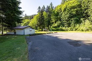 1217 Jamison St, Lummi Island, WA 98262 - Photo 29