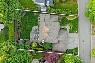 27174 27th St, Sammamish, WA 98075 - Photo 33