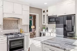 27174 27th St, Sammamish, WA 98075 - Photo 15