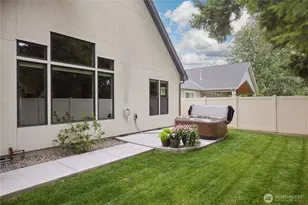 865 NE Makiah Ct, College Place, WA 99324 - Photo 23