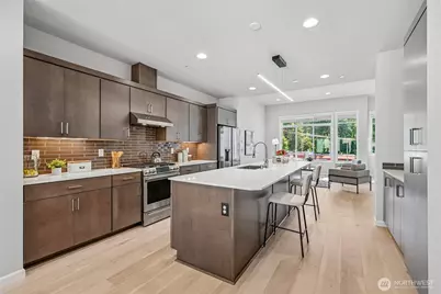 12120 76th Way NE #2, Kirkland, WA 98034 - Photo 11