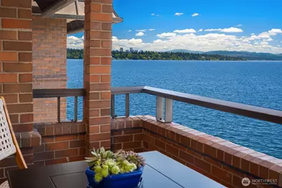 2330 43rd Avenue E #402B, Seattle, WA 98112 - Photo 27