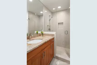 2330 43rd Avenue E #402B, Seattle, WA 98112 - Photo 21