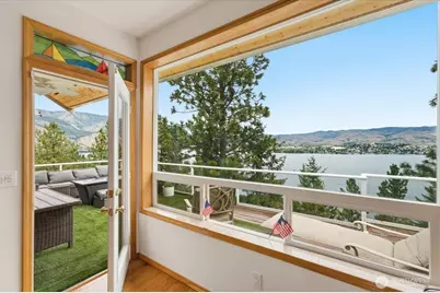 7371 Ridgeview Drive, Chelan, WA 98816 - Photo 9