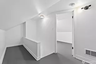 2609-B SW Adams St, Seattle, WA 98126 - Photo 13
