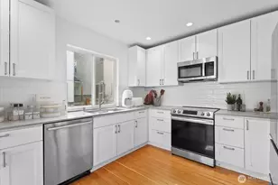 2609-B SW Adams St, Seattle, WA 98126 - Photo 7
