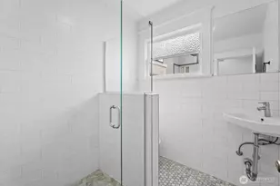 2609-B SW Adams St, Seattle, WA 98126 - Photo 9