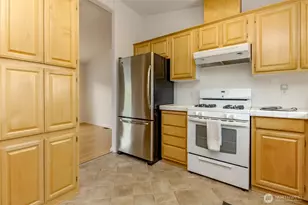 24112 221st Pl SE, Maple Valley, WA 98038 - Photo 9