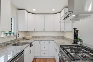 3122 Oas Dr W, University Place, WA 98466 - Photo 9