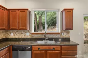 1721 203rd St Ct E, Spanaway, WA 98387 - Photo 9