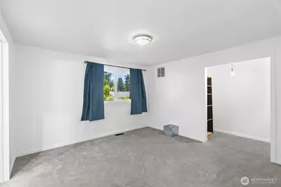 7008 Parkdale Drive NW, Bremerton, WA 98311 - Photo 21