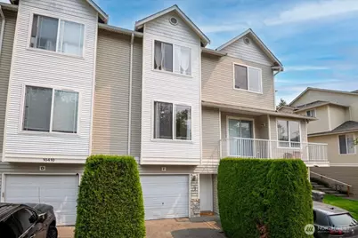 10410 Holly Drive #E, Everett, WA 98204 - Photo 1