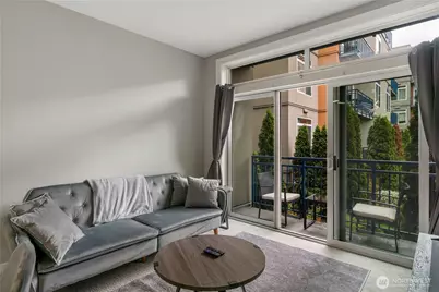 2415 2nd Avenue #448, Seattle, WA 98121 - Photo 23