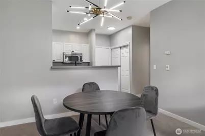 2415 2nd Avenue #448, Seattle, WA 98121 - Photo 15