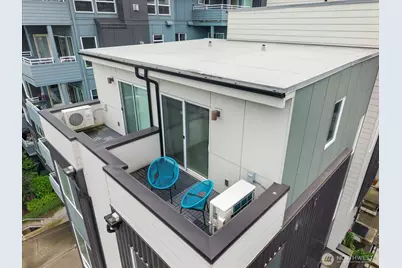 3104 SW Avalon Way #G, Seattle, WA 98126 - Photo 3