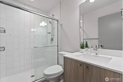 3104 SW Avalon Way #G, Seattle, WA 98126 - Photo 17