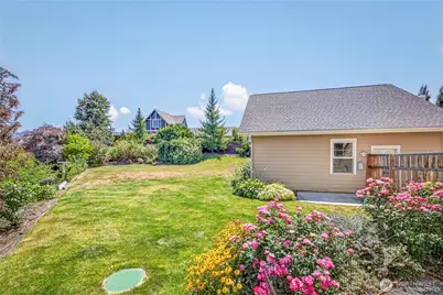 2610 Tuscany Lane, Malaga, WA 98828 - Photo 35