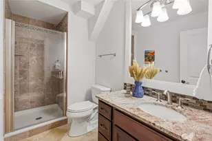 13103 SE 47th St, Bellevue, WA 98006 - Photo 21