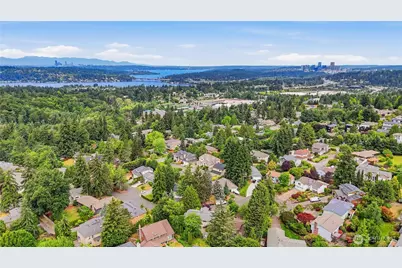 13103 SE 47th St, Bellevue, WA 98006 - Photo 37