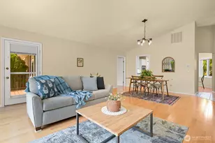 4553 Village Dr, Bellingham, WA 98226 - Photo 9
