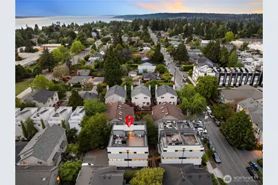 9043 C Mary Avenue NW, Seattle, WA 98117 - Photo 25