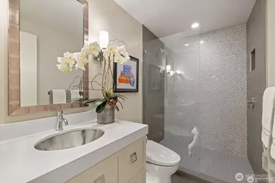 827 Lake Street S #207, Kirkland, WA 98033 - Photo 35