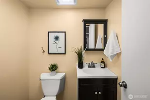 13730 SE 20th St, Bellevue, WA 98005 - Photo 27