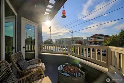 610 Daley Street #E, Edmonds, WA 98020 - Photo 5