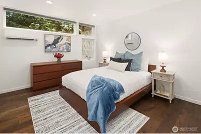 2560 12th Avenue W, Seattle, WA 98119 - Photo 17