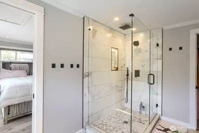 21801 51st Avenue W, Mountlake Terrace, WA 98043 - Photo 19