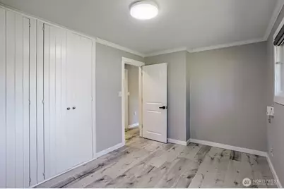 21801 51st Avenue W, Mountlake Terrace, WA 98043 - Photo 25