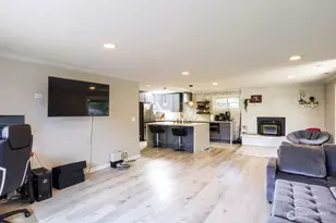 21801 51st Ave W, Mountlake Terrace, WA 98043 - Photo 11
